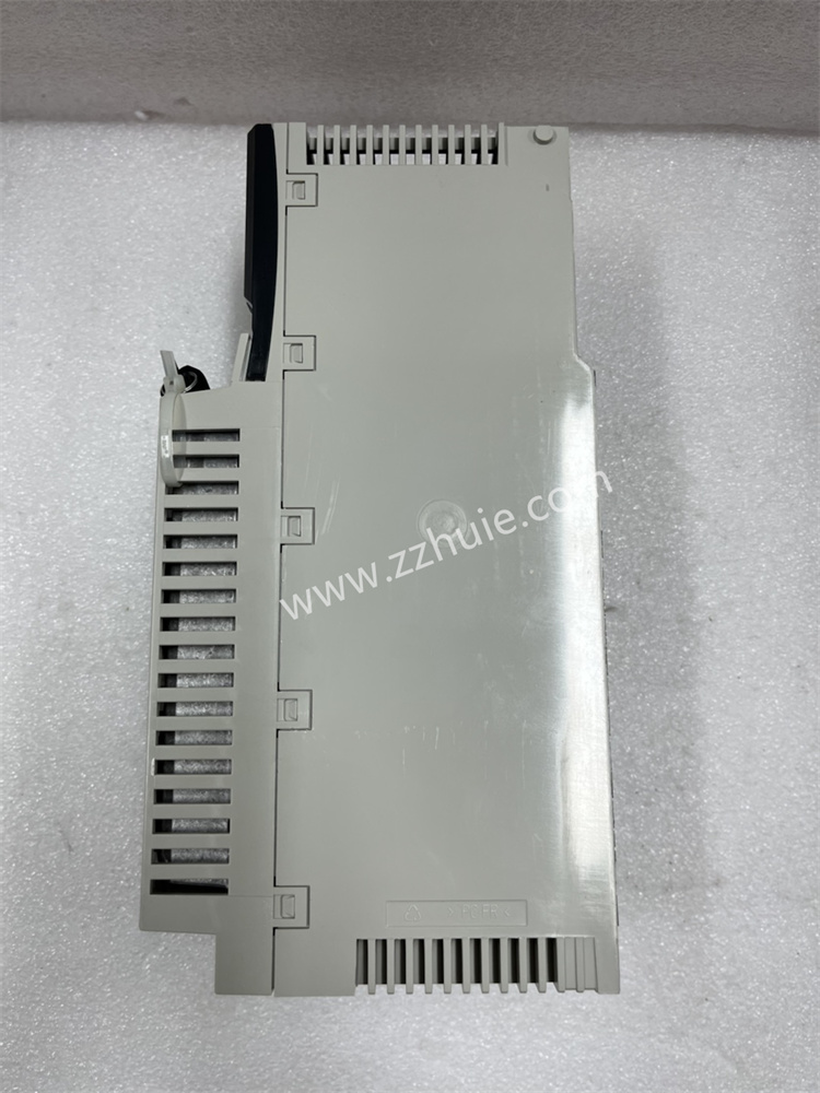 Schneider 140CPU67261 module