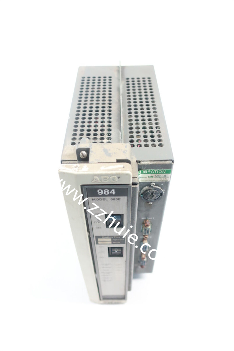 SCHNEIDER PC-E984-685 controller